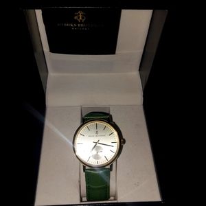 Brooks Brothers Gold Circle Watch